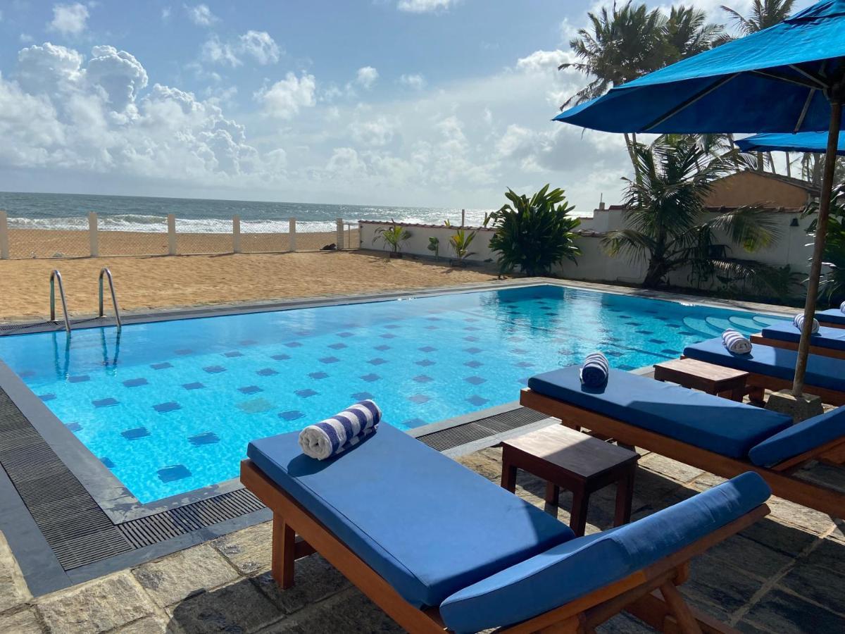 Tropical Beach House Hikkaduwa Dış mekan fotoğraf