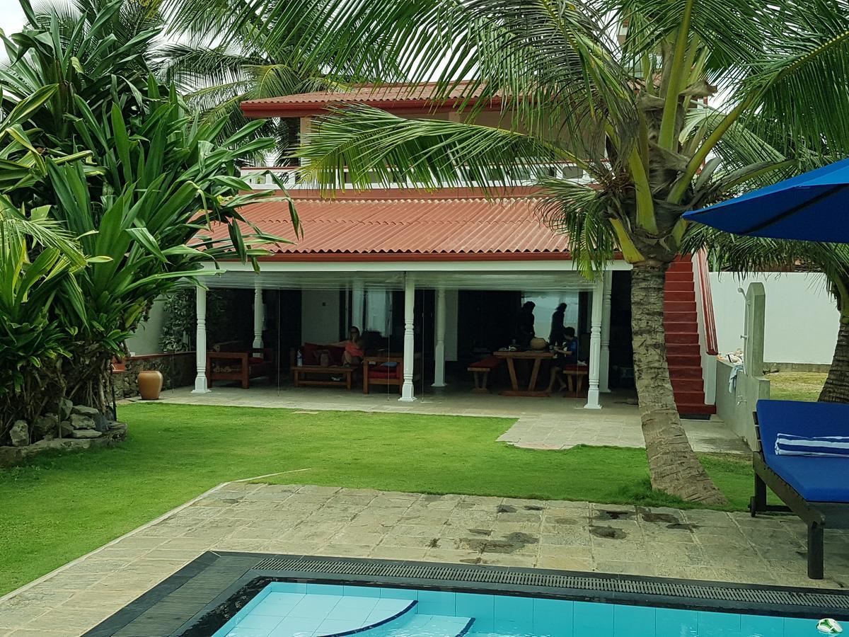 Tropical Beach House Hikkaduwa Dış mekan fotoğraf