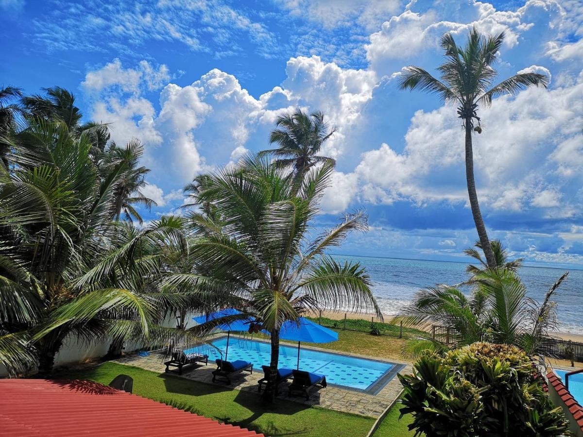 Tropical Beach House Hikkaduwa Dış mekan fotoğraf